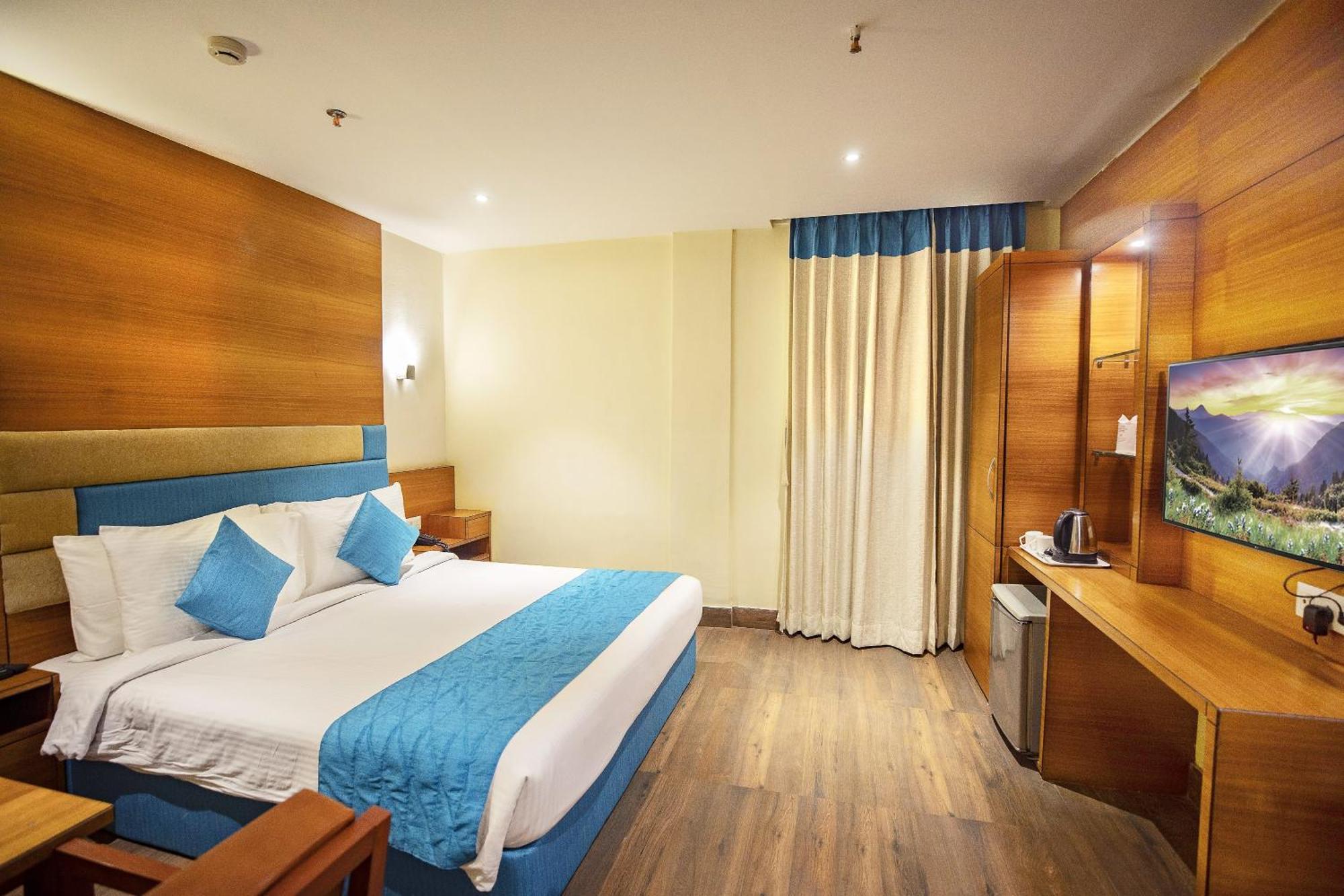 Homestay Jupiter At Delhi Airport *